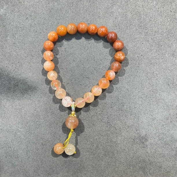 C380-渐变红兔毛手串单圈0002