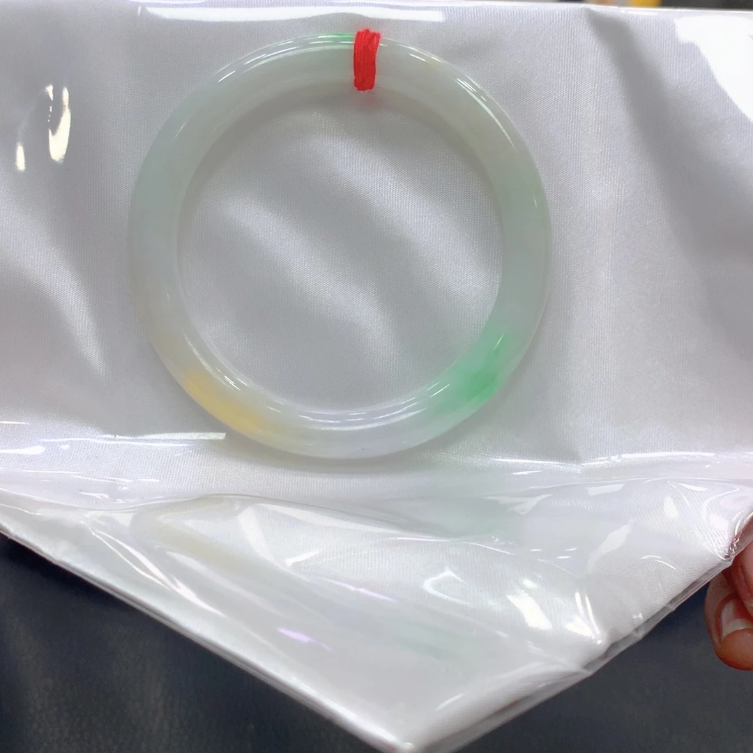 翡翠未镶嵌手镯翡翠32