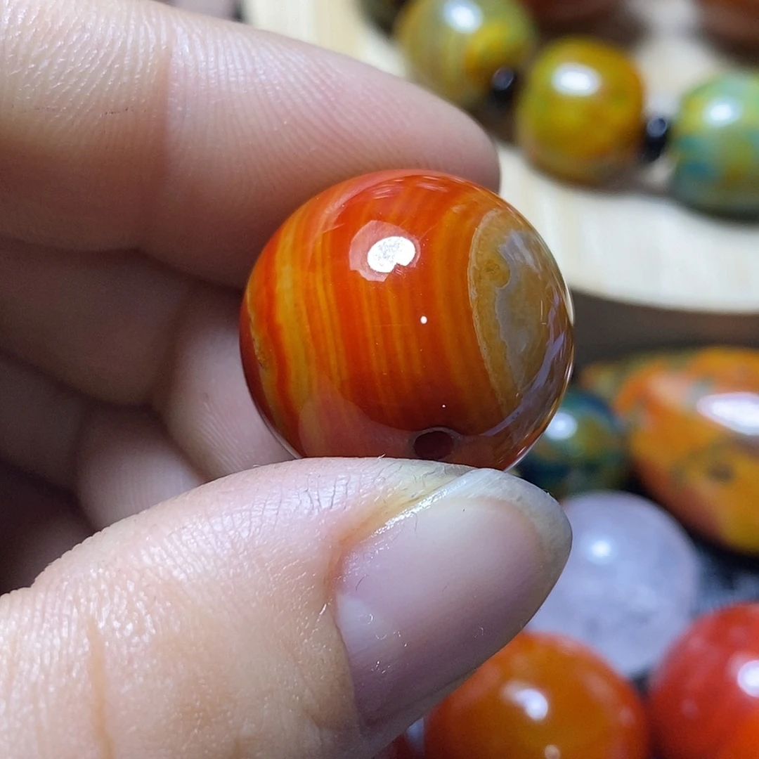 亚***2玛瑙/玉髓未镶嵌颈饰