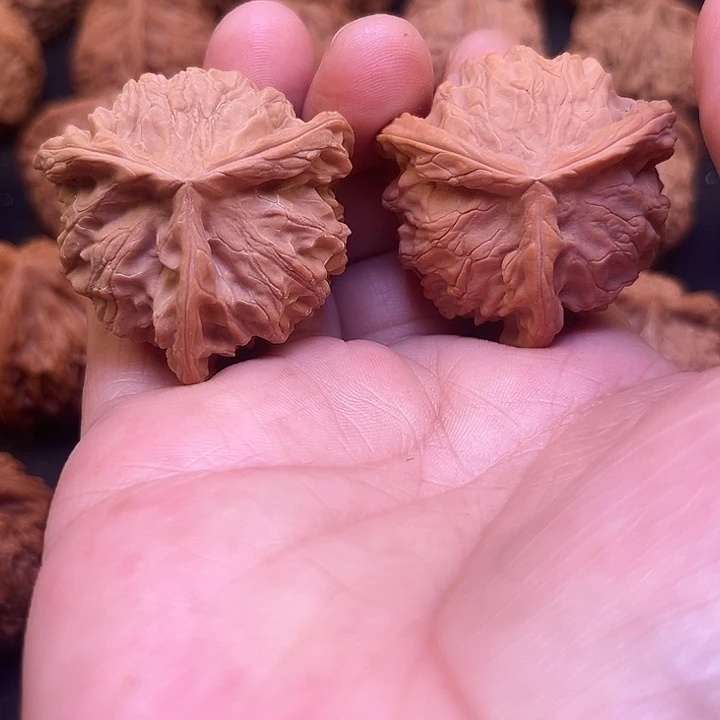 吊坠文玩核桃你们都在