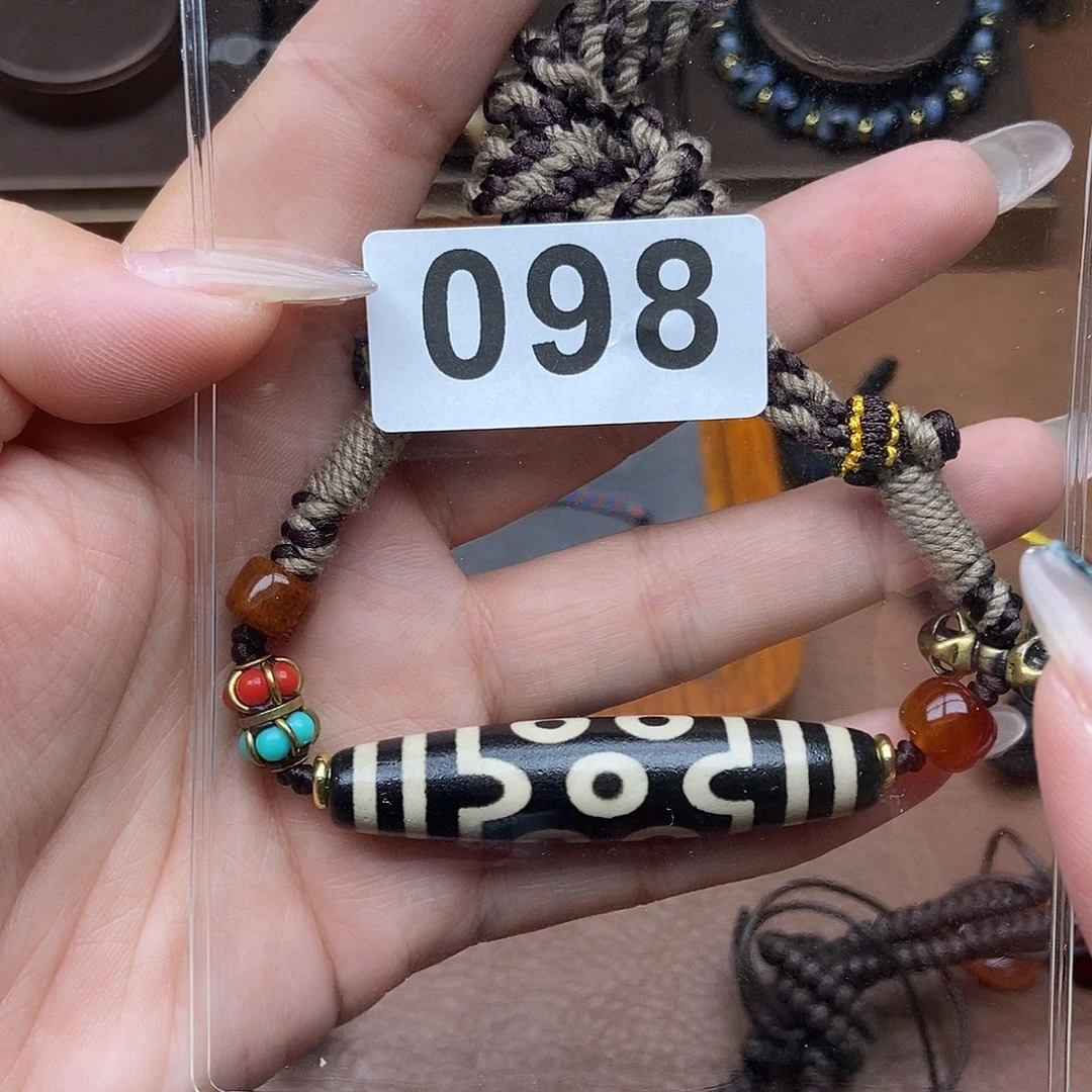 未镶嵌颈饰玛瑙/玉髓