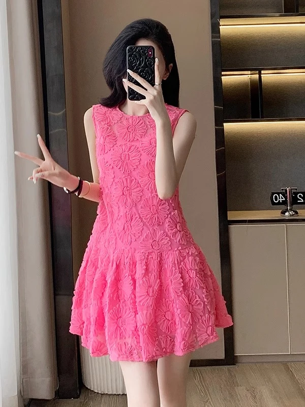 高腰无袖花朵蕾丝连衣裙女夏季新款小个子粉色显瘦无袖百褶背心裙