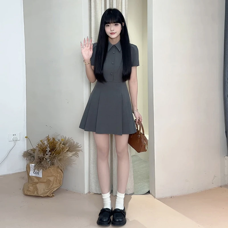 灰色polo领衬衫连衣裙子女装夏季2025新款小个子法式气质收腰短裙
