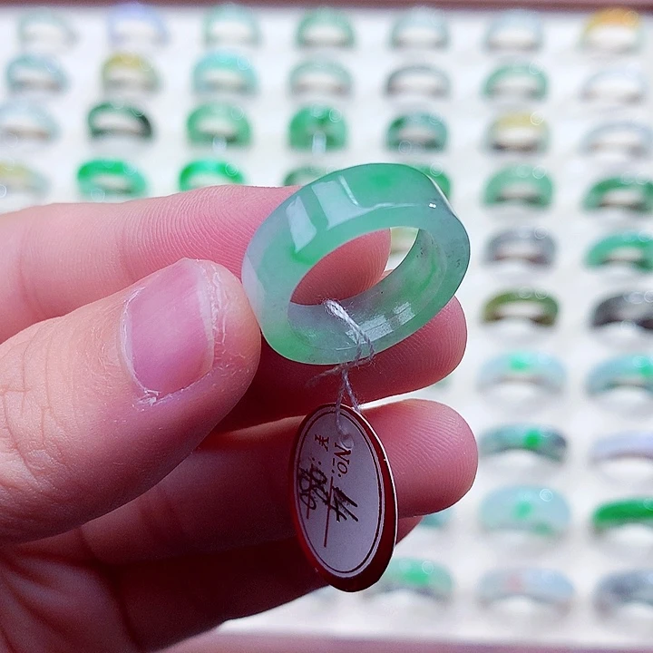 翡翠未镶嵌戒指14号