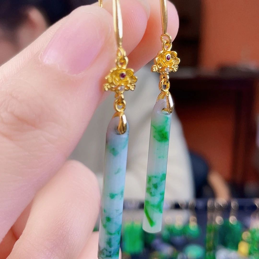 翡翠未镶嵌耳饰饰品