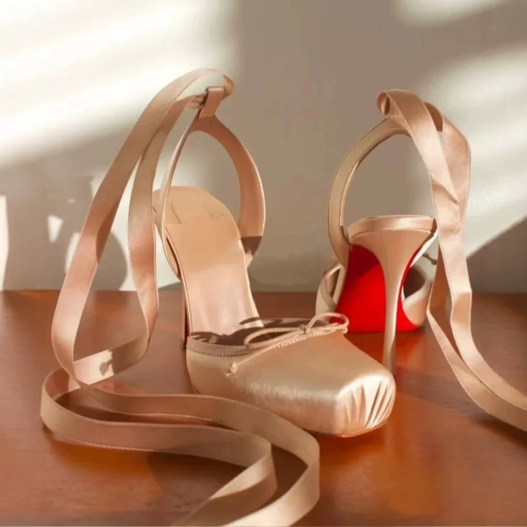 2025夏季新款时装凉鞋系带包头凉鞋方头蝴蝶结百搭裸色高跟鞋浅口