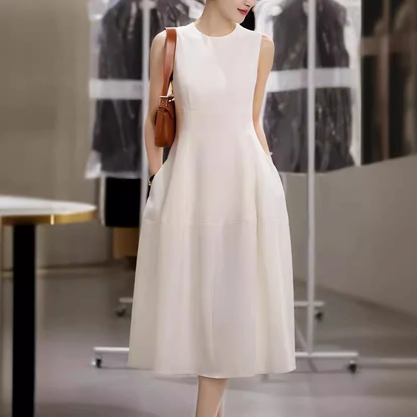 圆领纯色连衣裙女夏季轻熟风无袖坎肩气质显瘦收腰中长款大摆裙子