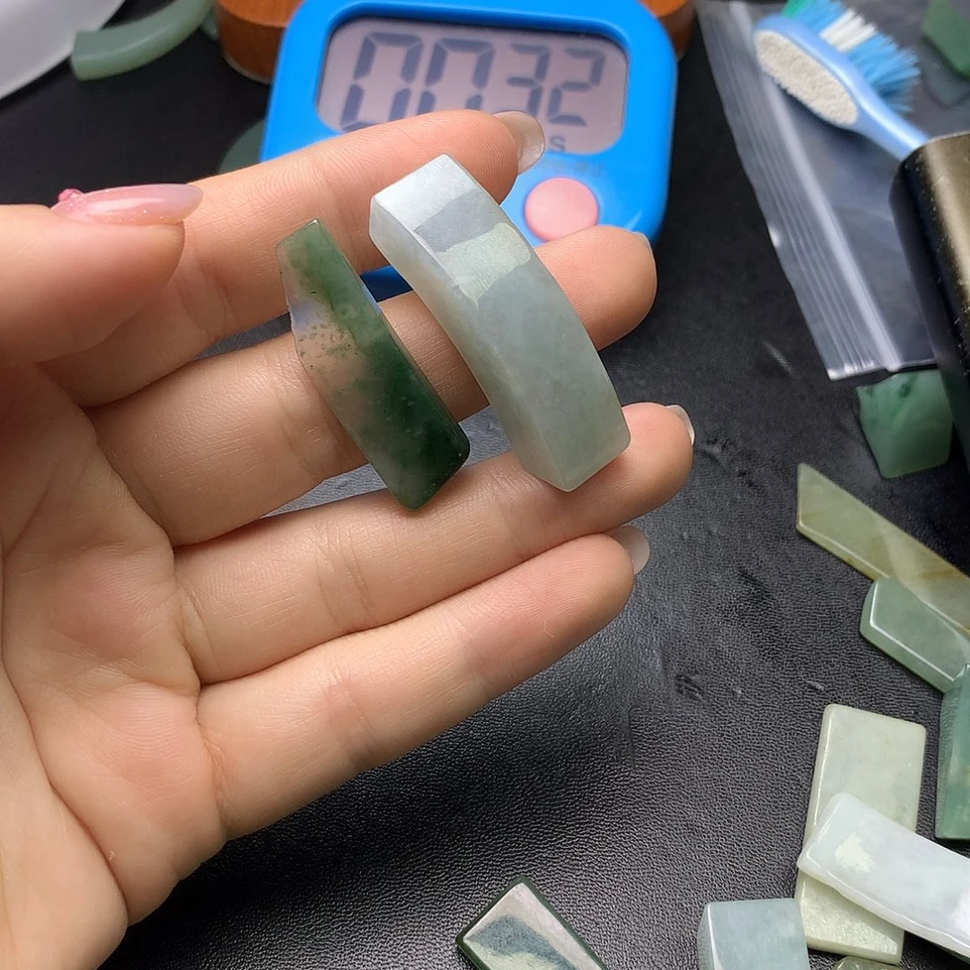 翡翠未镶嵌颈饰翡翠吊坠未镶嵌