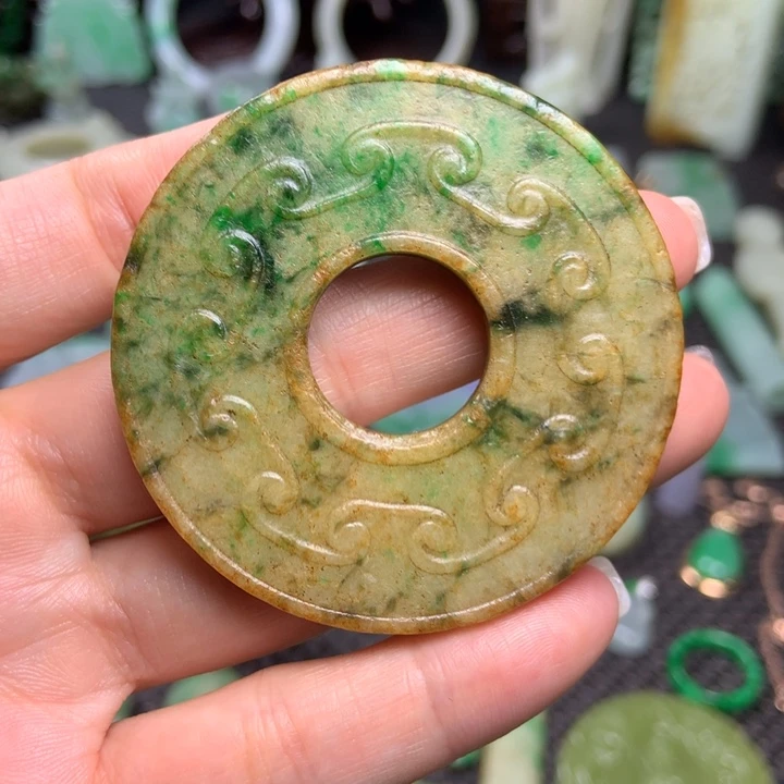 翡翠挂件未镶嵌清