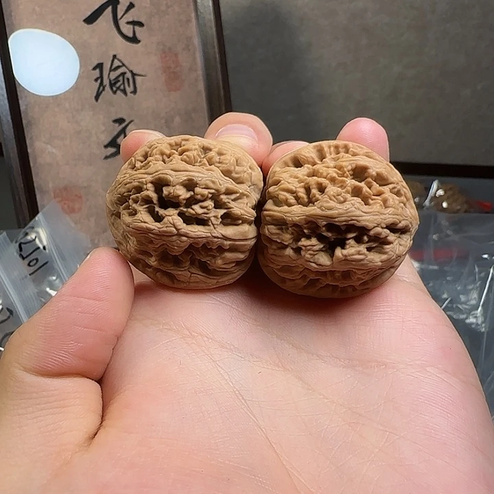 吊坠文玩核桃38小粗筋