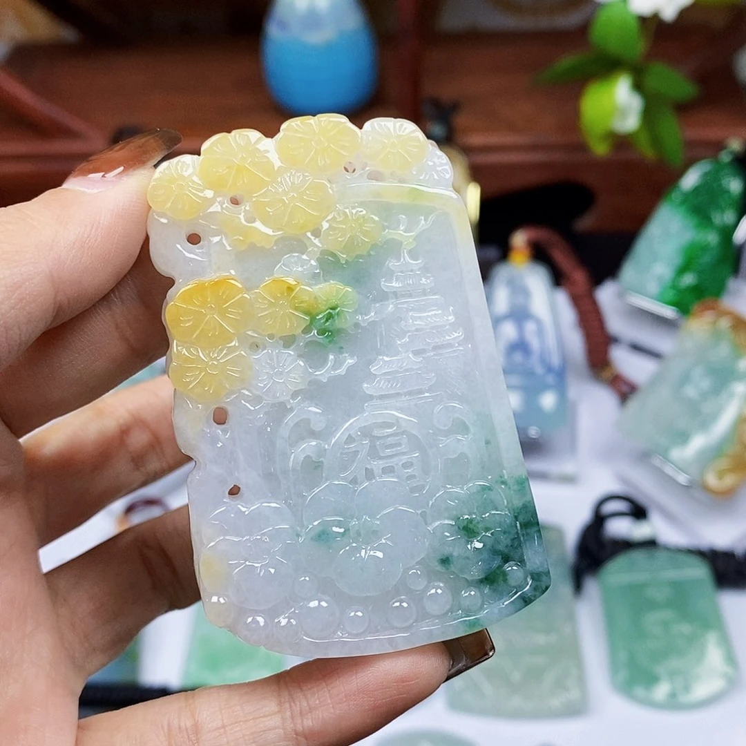 颈饰未镶嵌翡翠天然翡翠A货