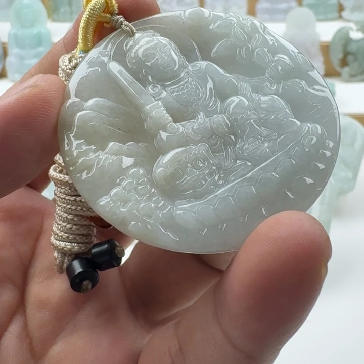 翡翠未镶嵌颈饰天然缅甸A货翡翠