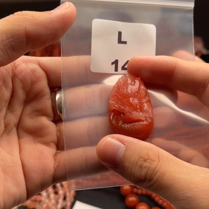 未镶嵌南红玛瑙多样性发货吊坠南红玛瑙