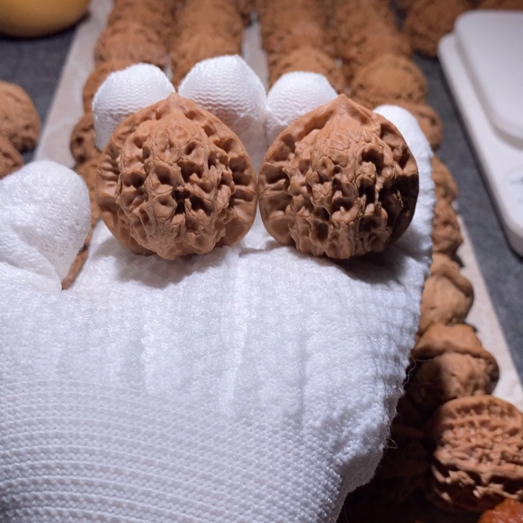 吊坠文玩核桃全是梨木台