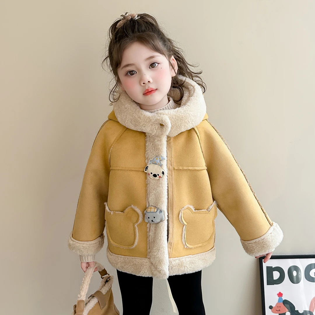 女童卡通加绒外套儿童洋气时髦加厚夹克小女孩宝宝秋冬装2025新款