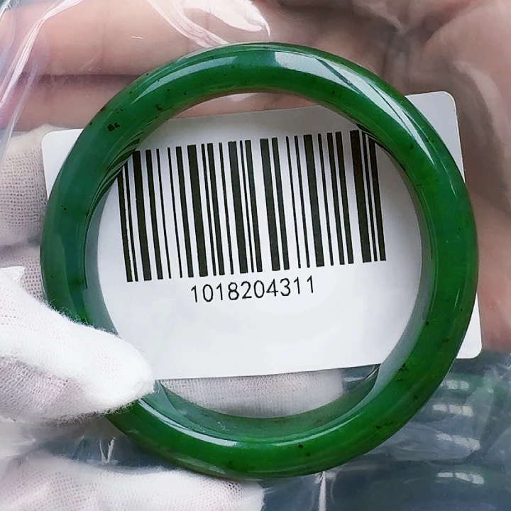 和田玉（碧玉）手镯未镶嵌6061包容