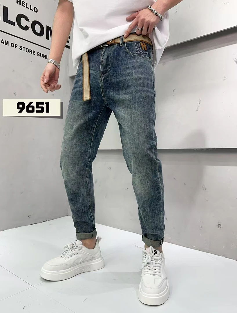 9651潮男弹力修身小直筒牛仔