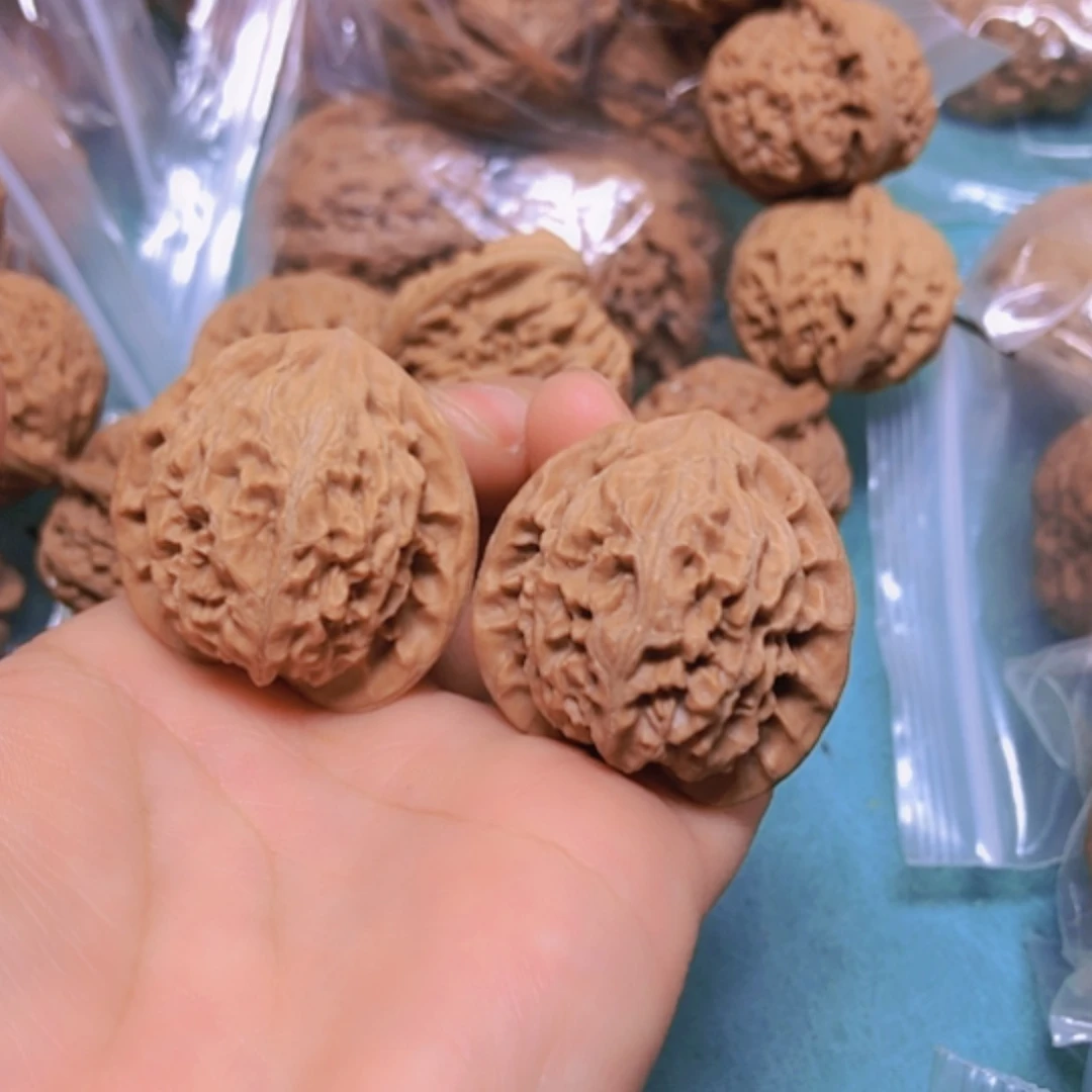 【闪购商品】把件核桃34.5宫灯