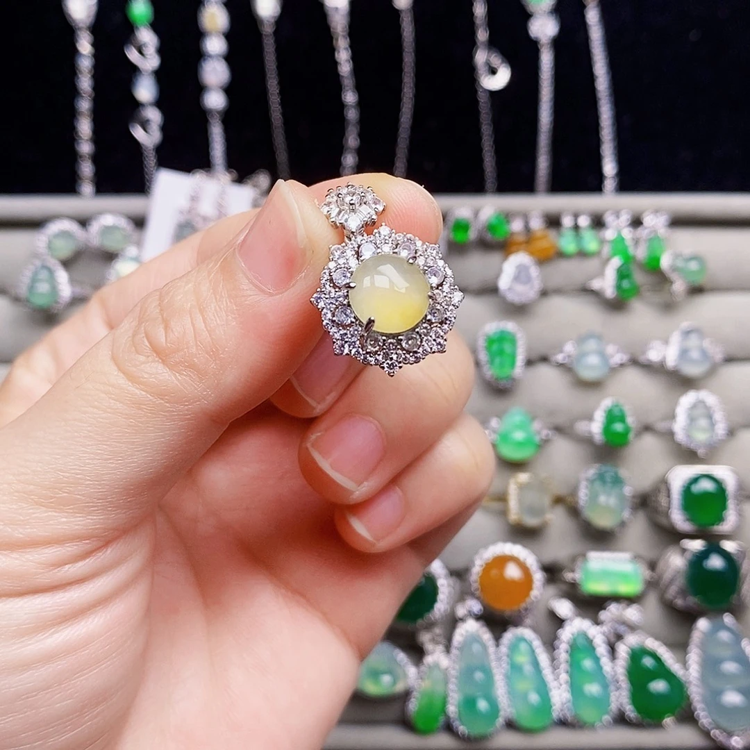 翡翠银S925镶嵌颈饰蛋面