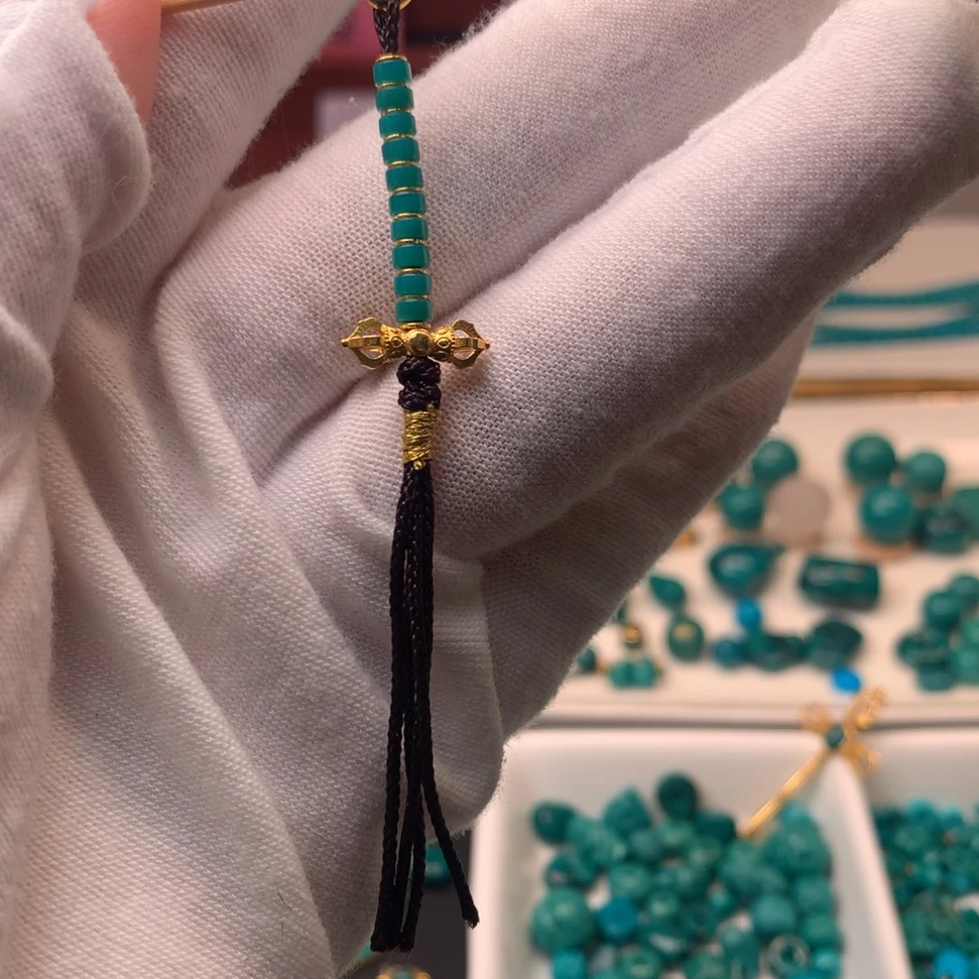 绿松石18K金镶嵌配饰