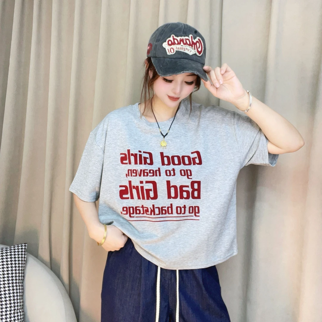 爆款减龄上档次洋气新款T恤衫气质潮牌小众高档精致时髦植绒字母t