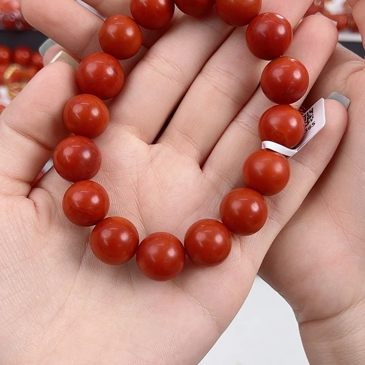 阿***哥南红玛瑙未镶嵌保山阿东寨锦红满肉13mm手串