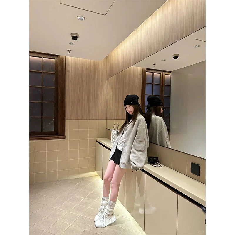 秋季小众设计感通勤风修身显瘦百搭外套上衣休闲简约时尚高腰短裤