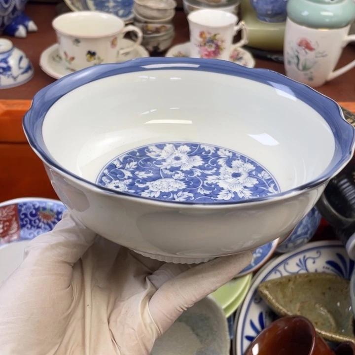 他家瓷器真美…开播了