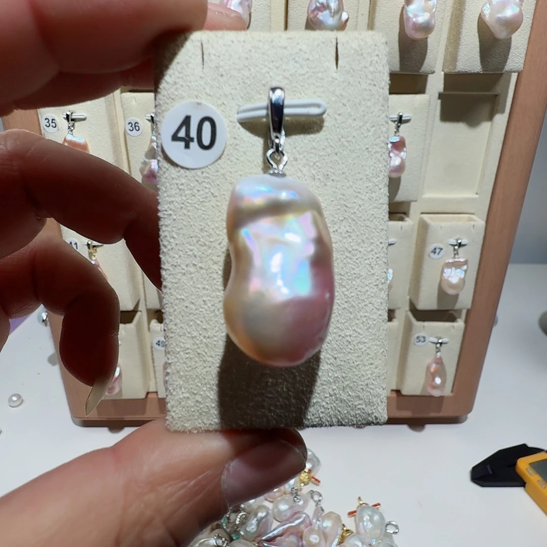 淡水珍珠颈饰合金