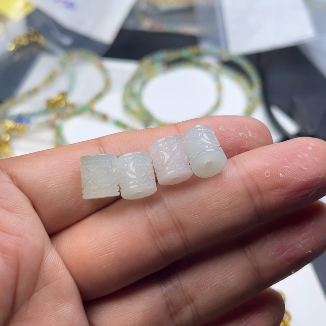定制翡翠未镶嵌翡翠顶珠