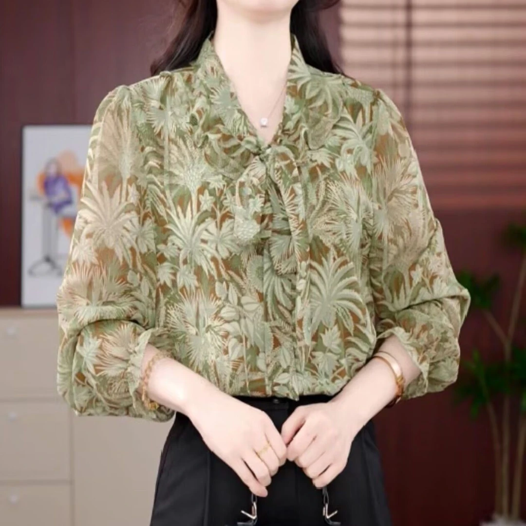 夏季冰丝衬衫宽松大码女装时尚2025新款妈妈上衣小香风印花雪纺纱