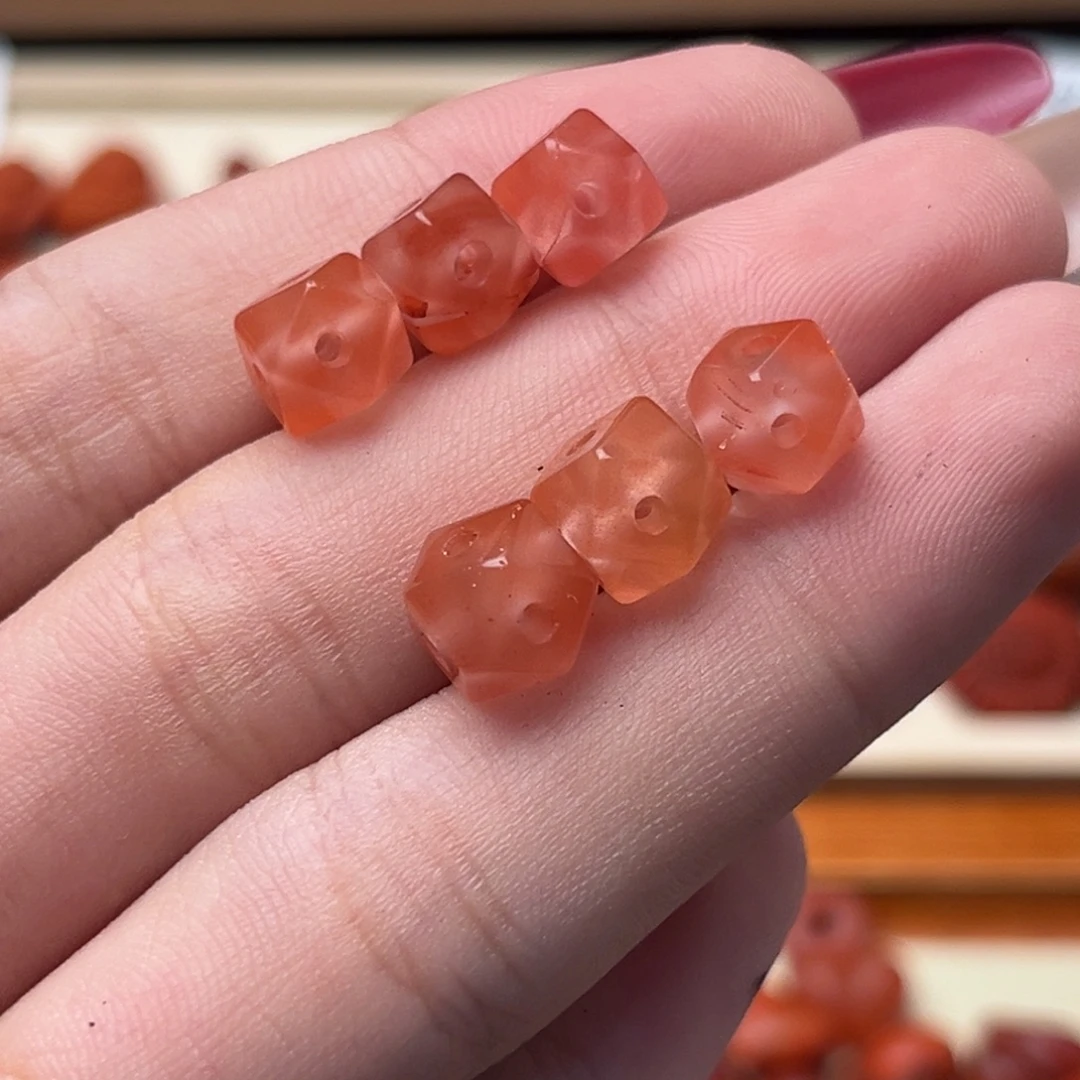 未镶嵌南红南红玛瑙6个