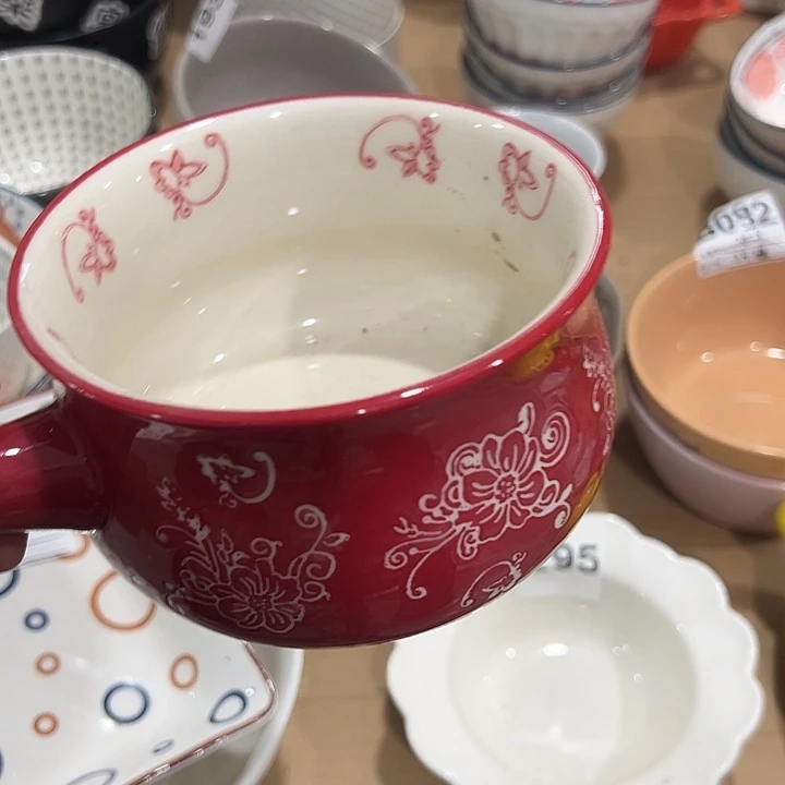 瓷陶瓷微微颤动了