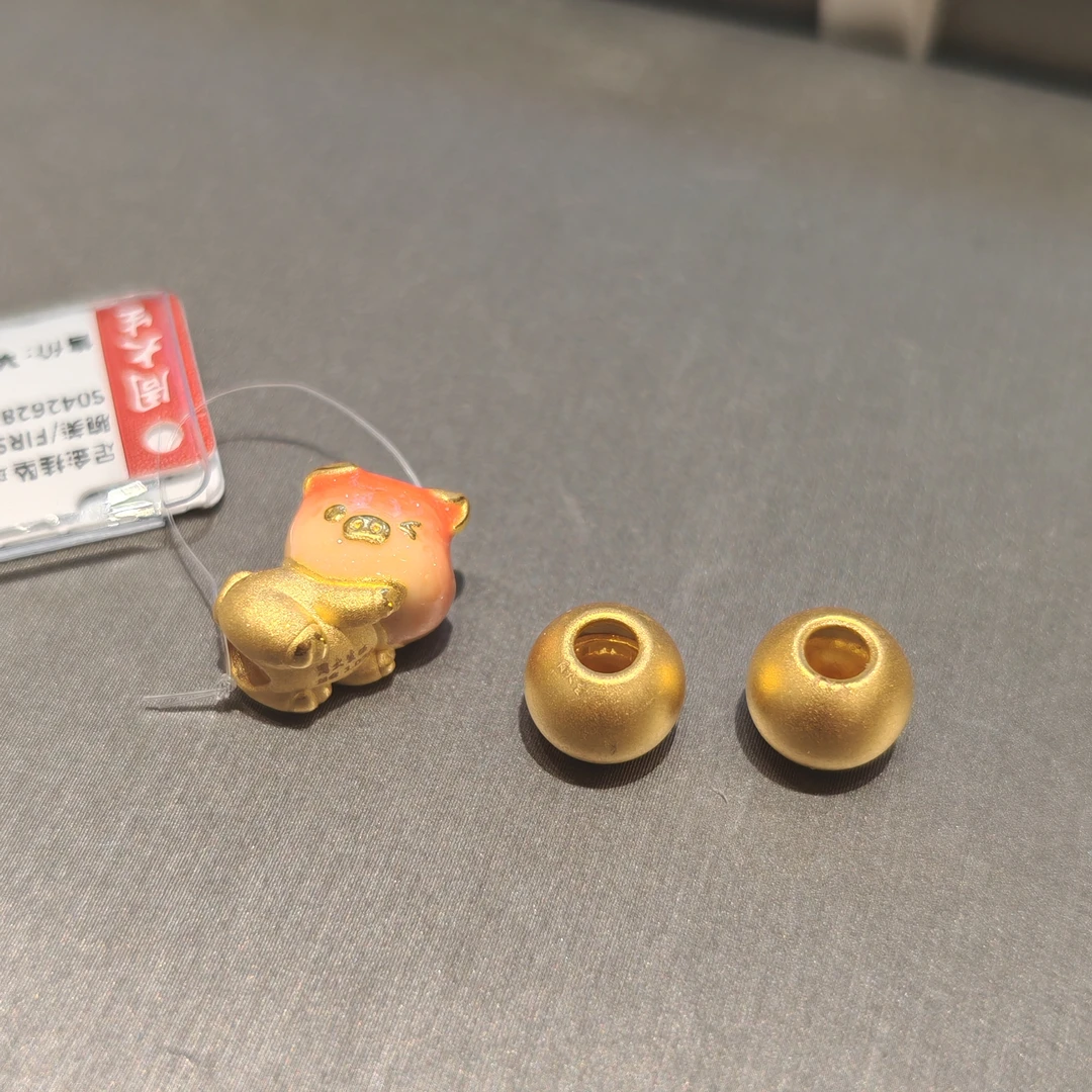 周大生足金腕美串珠