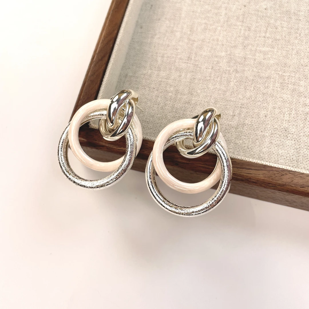 铜合金耳饰  气质轻奢时尚百搭复古法式简约耳钉