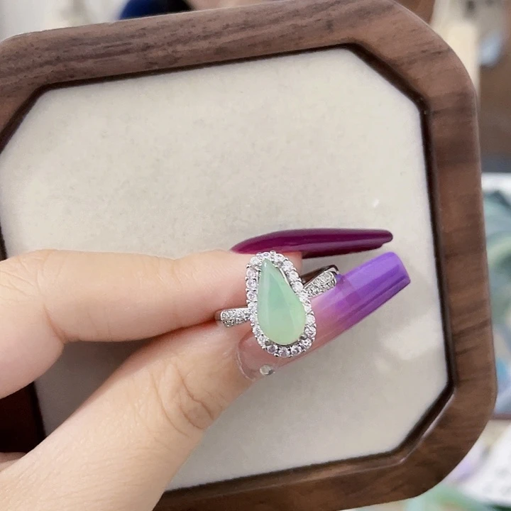 颈饰未镶嵌翡翠天然翡翠Ａ货