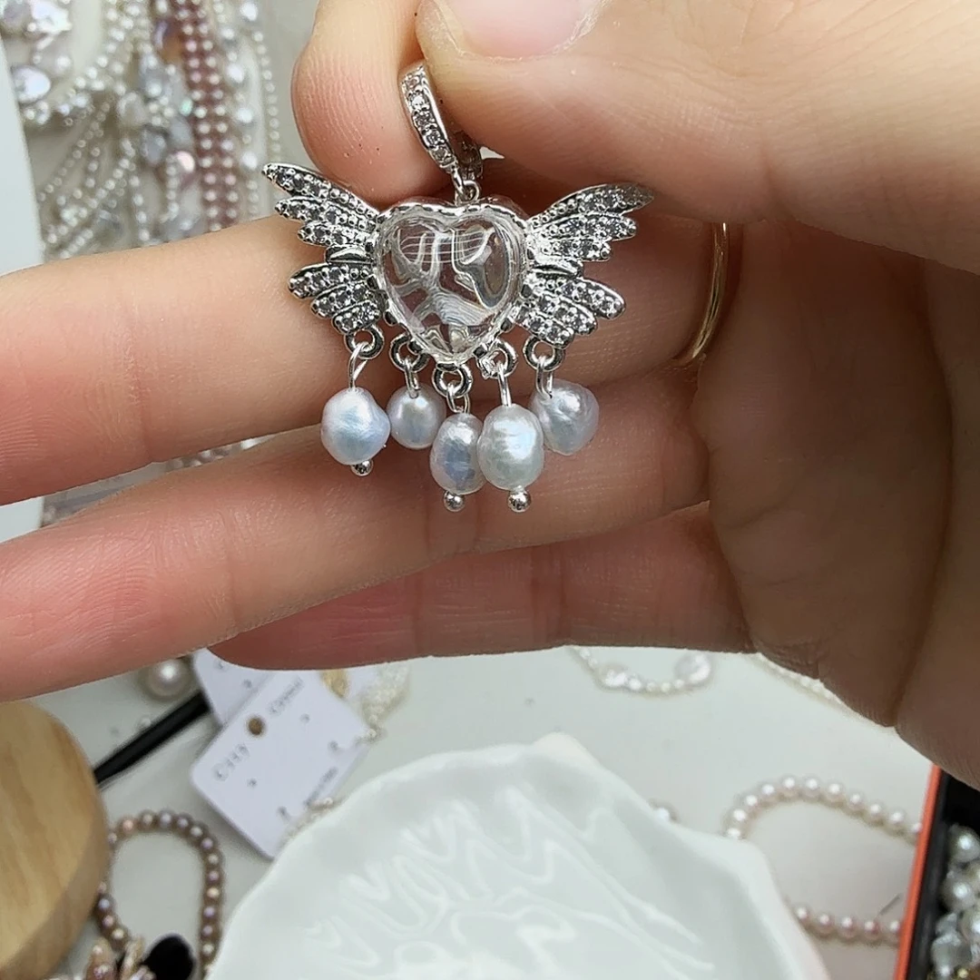 颈饰未镶嵌淡水珍珠