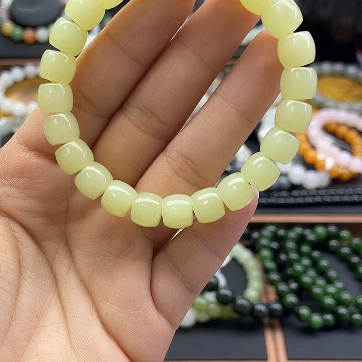 和田玉未镶嵌手串