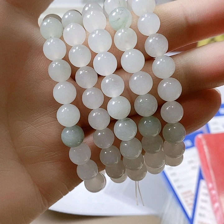 石英质玉颈饰未镶嵌