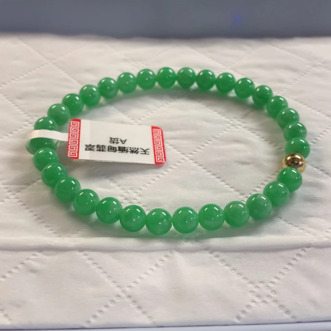 翡翠未镶嵌颈饰手串