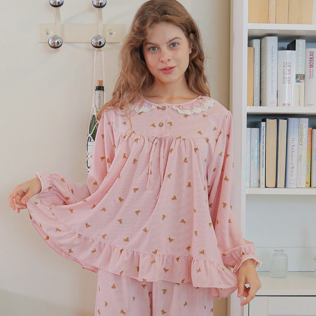 延吉成宝【韩国睡衣】So家～粉色熊微弹力薄款睡衣2颜色甜美薄款！