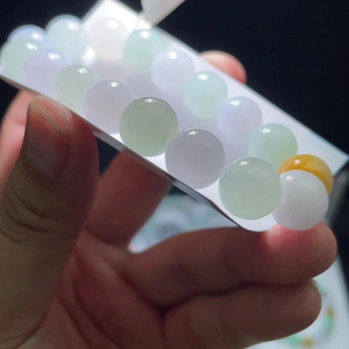 未镶嵌定制翡翠翡翠卡12