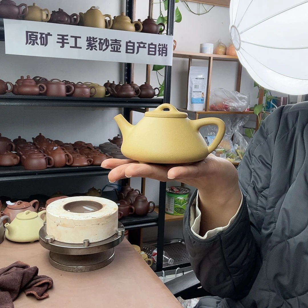 紫砂茶壶黄金段子冶石瓢