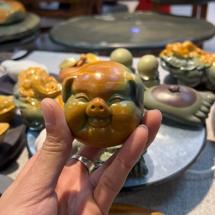 五*端砚石小猪摆件