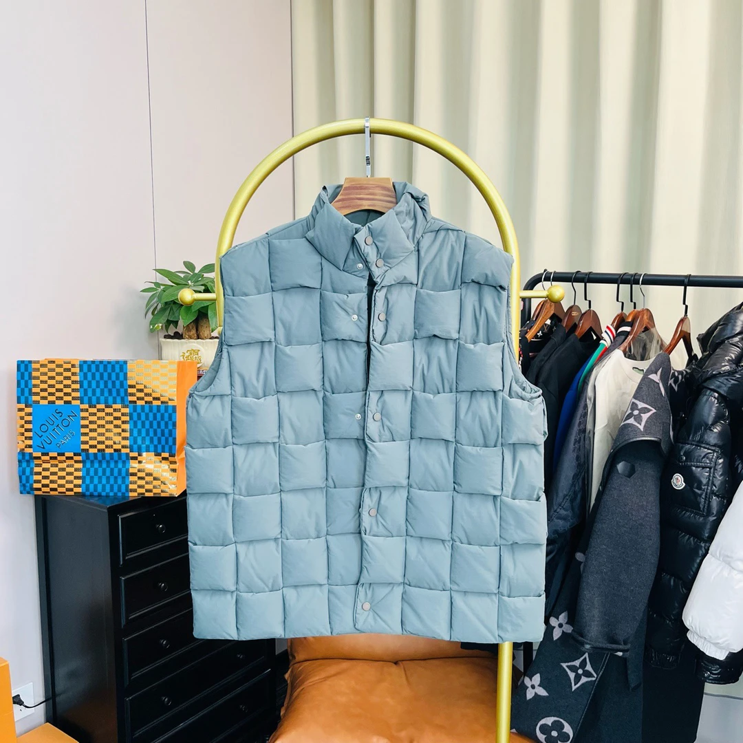 99新 BOTTEGA VENETA/葆蝶家 灰色编织款马甲 xs-s码/99新