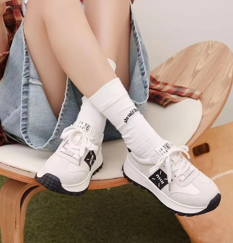 C2197 白/黑色  新款百搭圆头真皮休闲女士阿甘鞋