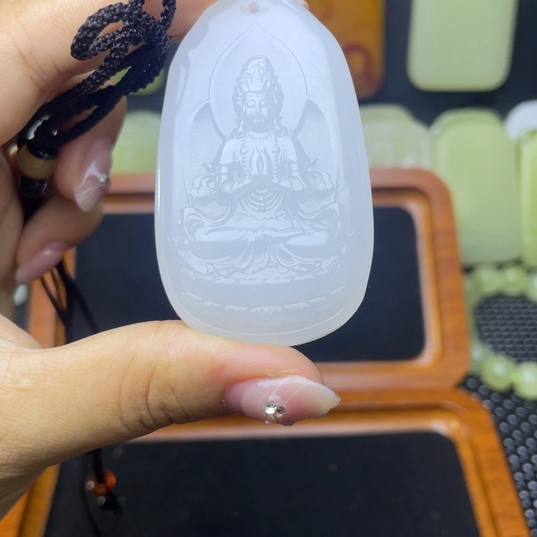 昆仑山料观音吊坠
