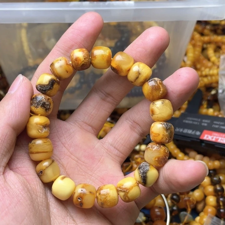 琥珀未镶嵌珠宝奇石