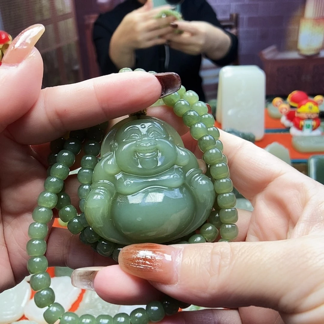 颈饰未镶嵌和田玉吉**宝