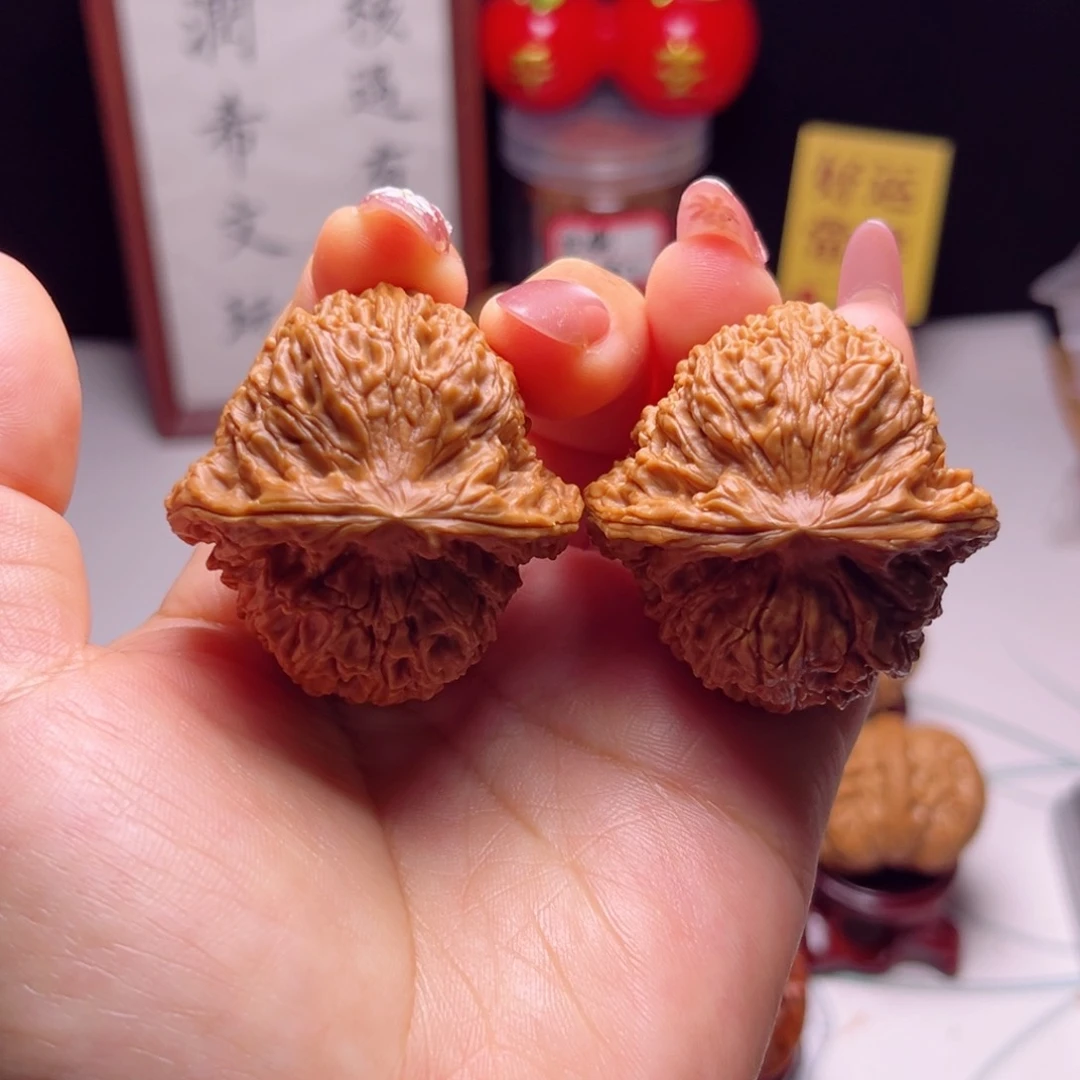 文玩核桃吊坠43尺球江